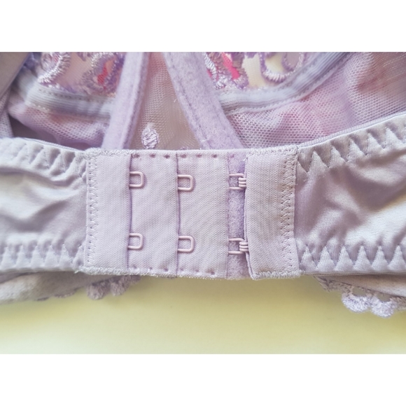 Jezebel Desire Unlined Demi Bra - Picture 12 of 14